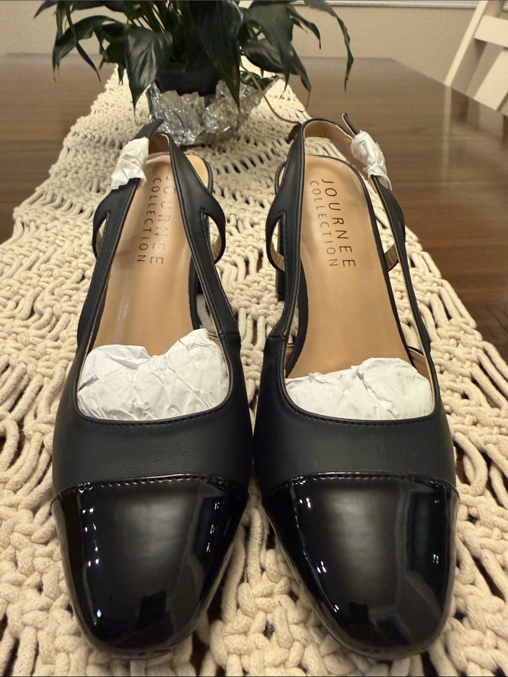 Journee Collection Black Patent Cap-Toe Slingback Flats